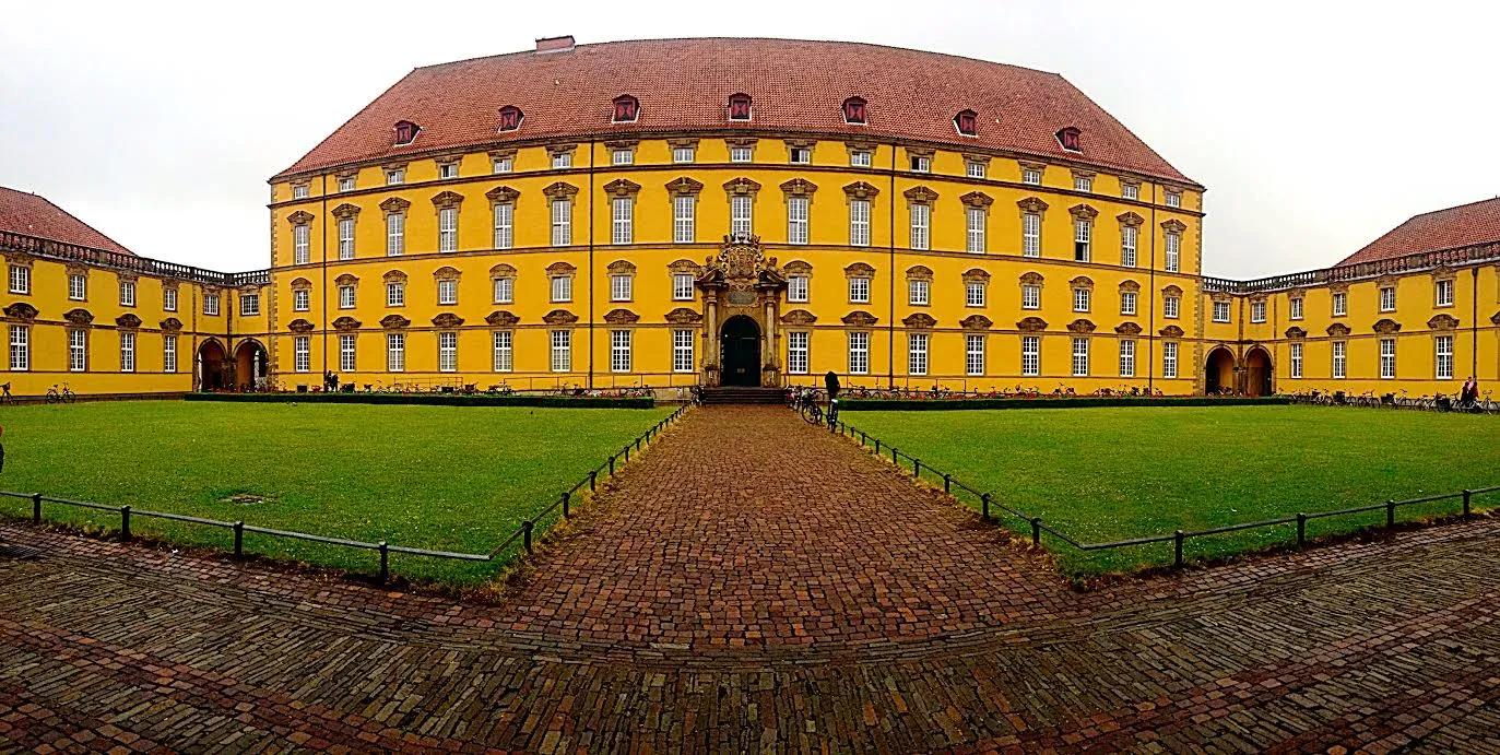 Osnabrück Üniversitesi Schloss ana kampüsü